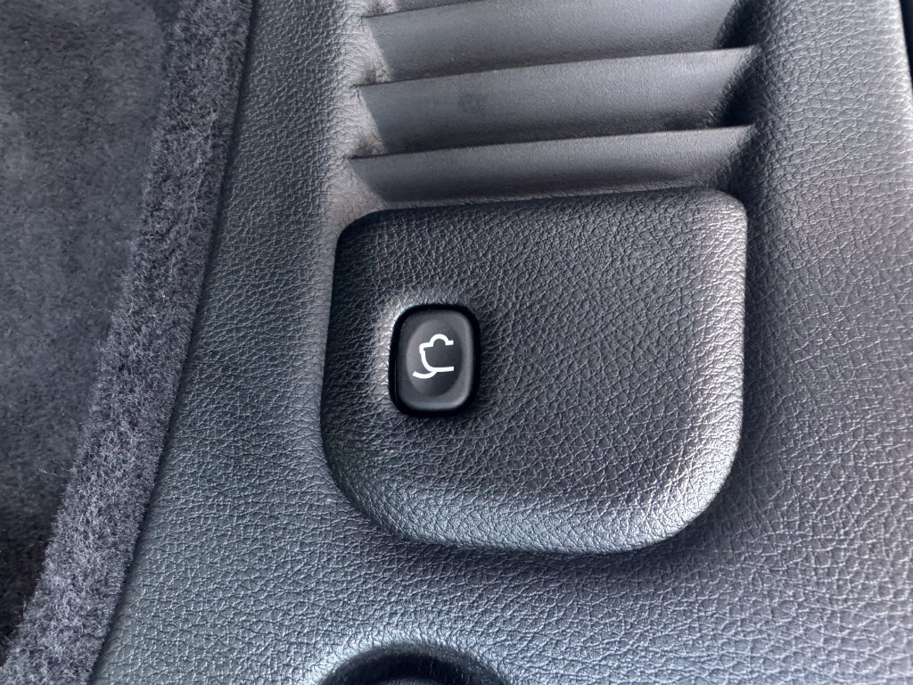 Used 2024 Dodge Durango SRT AWD/4WD image 23