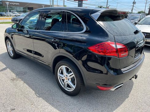 Used 2014 Porsche Cayenne Diesel Platinum Edition AWD/4WD image 3