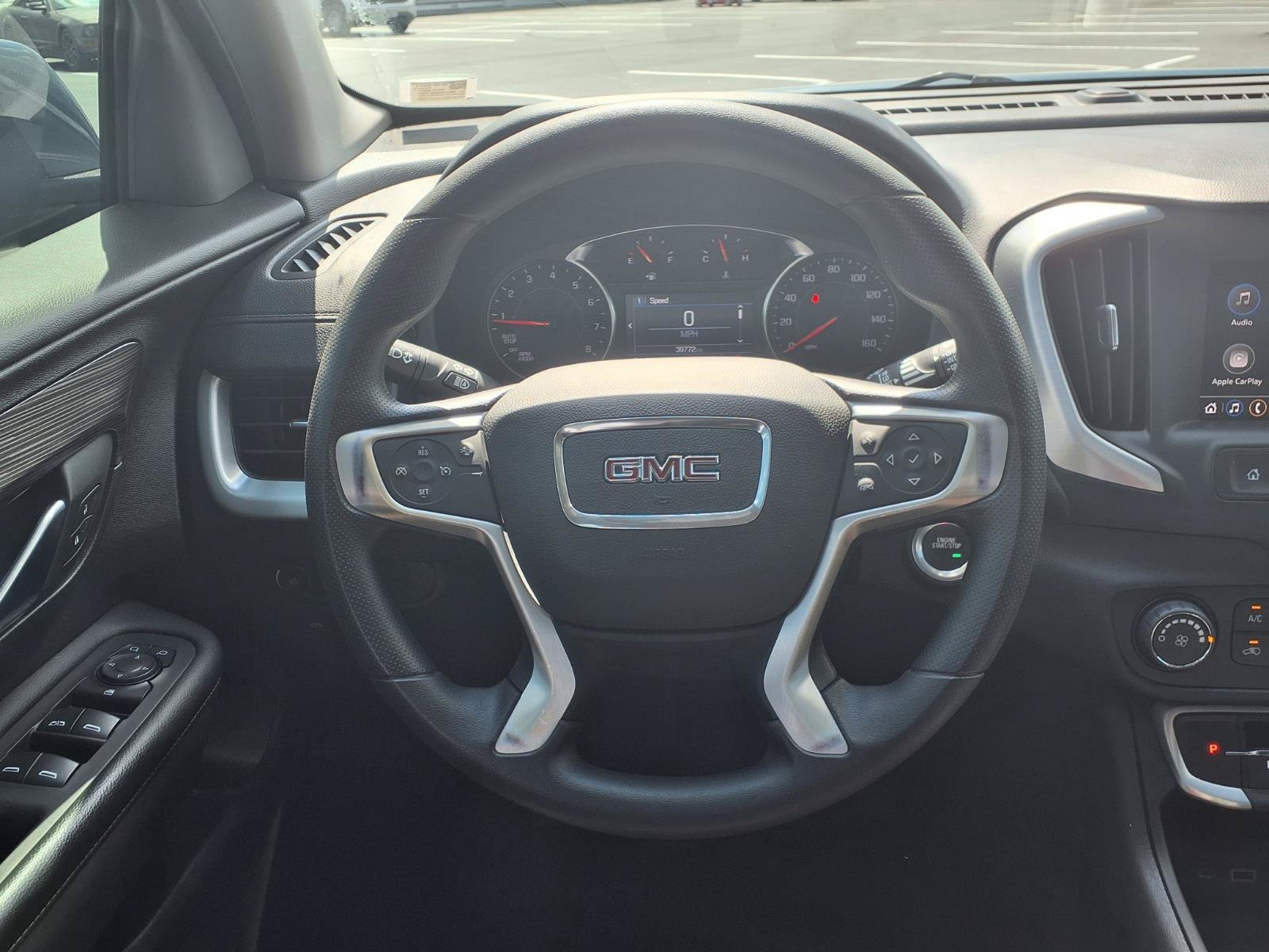Used 2024 GMC Terrain SLE FWD image 17