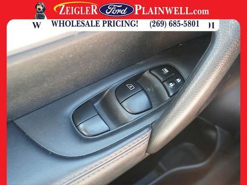 Used 2020 Nissan Rogue Sport SL image 30