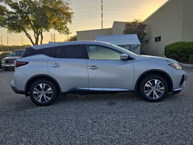 Used 2020 Nissan Murano S w/ Technology Package FWD image 4