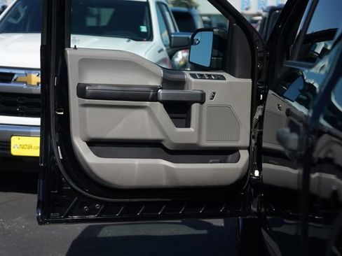 Certified 2017 Ford F150 XLT AWD/4WD image 30