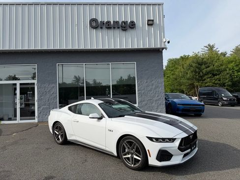 Used 2024 Ford Mustang GT Premium RWD image 12