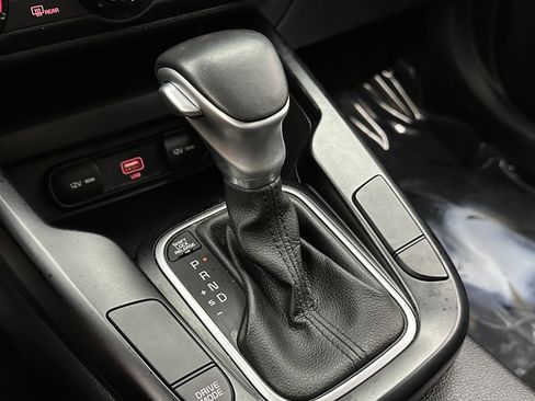 Used 2021 Kia Soul X-Line image 16