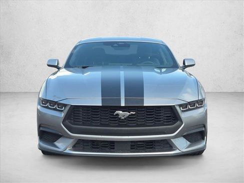 Used 2024 Ford Mustang Coupe RWD image 2