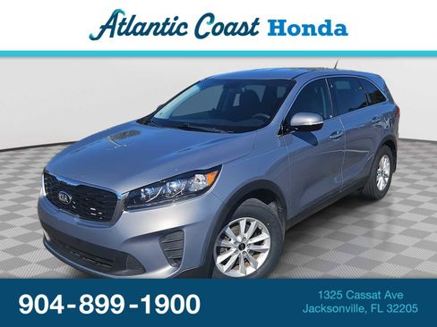 Used 2020 Kia Sorento LX image 1