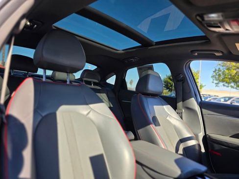 Used 2023 Hyundai Sonata SEL Plus image 11