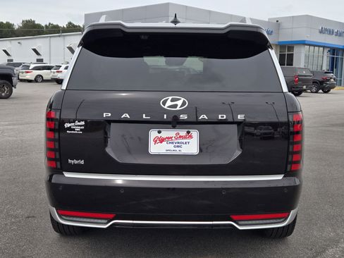 Used 2026 Hyundai Palisade Calligraphy FWD image 8