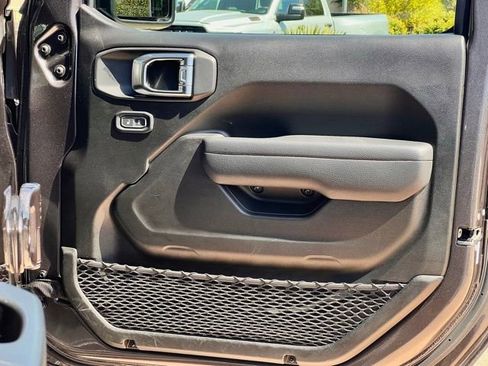Used 2025 Jeep Wrangler Unlimited Sport S 4xe AWD/4WD image 37