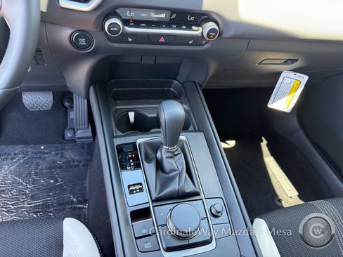 New 2026 MAZDA CX-50 AWD 2.5 S w/ Preferred Pkg image 19