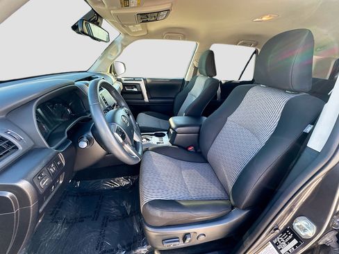Used 2022 Toyota 4Runner SR5 image 20