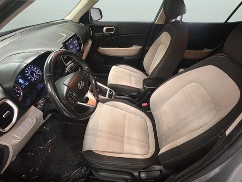 Used 2022 Hyundai Venue SEL w/ Cargo Package FWD image 21