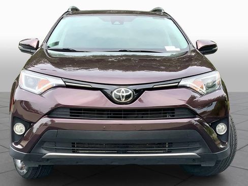Used 2018 Toyota RAV4 XLE image 4