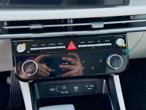 New 2026 Hyundai Tucson SEL FWD image 12