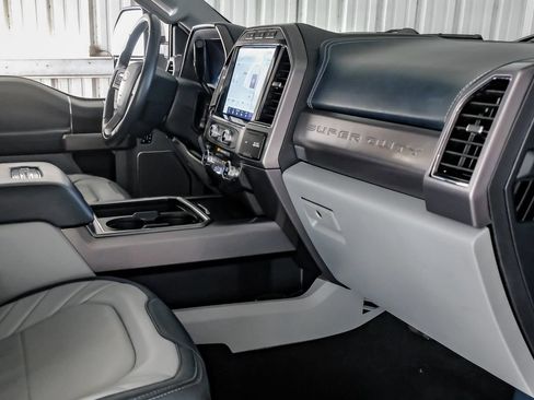Used 2022 Ford F450 Limited w/ FX4 Off-Road Package AWD/4WD image 12