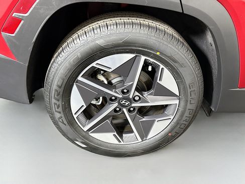 Used 2025 Hyundai Tucson SEL FWD image 33