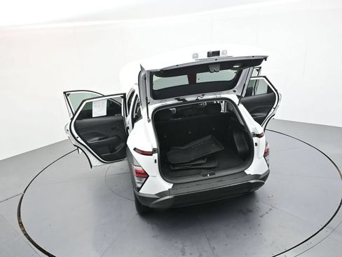 Used 2024 Hyundai Kona SEL w/ Convenience Package AWD/4WD image 37