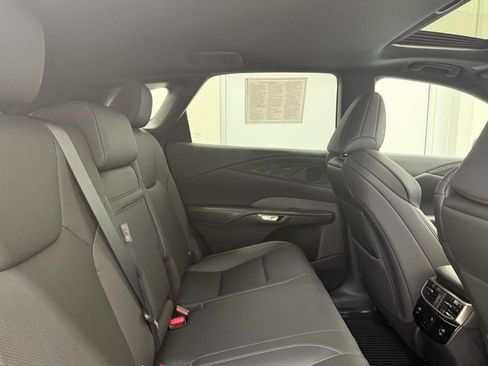 Used 2023 Lexus RX 350 F Sport image 8