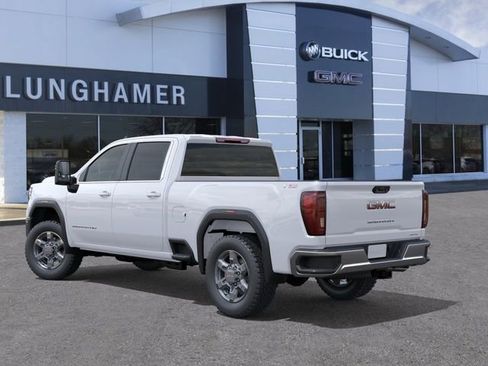 New 2026 GMC Sierra 2500 SLE AWD/4WD image 3