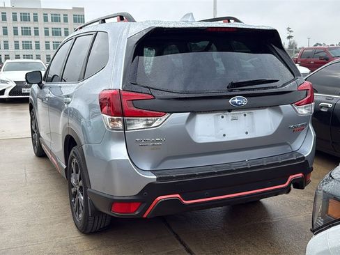 Used 2023 Subaru Forester Sport image 4
