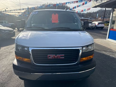 Used 2024 GMC Savana 2500 w/ Driver Convenience Package image 26