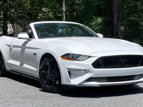 Used 2020 Ford Mustang GT Premium w/ Ford Safe & Smart Package RWD image 11