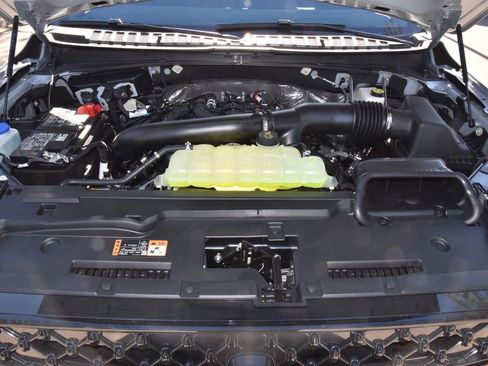 New 2025 Lincoln Navigator Reserve w/ Jet Appearance Package image 46