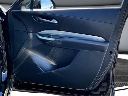 Used 2019 Cadillac XT4 Premium Luxury image 28