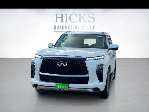 New 2026 INFINITI QX80 Luxe image 1