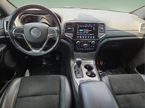 Used 2022 Jeep Grand Cherokee Laredo X AWD/4WD image 11