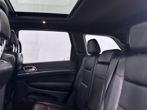 Used 2016 Jeep Grand Cherokee Limited w/ Luxury Group II AWD/4WD image 22