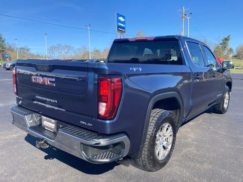 Used 2022 GMC Sierra 1500 SLE image 7