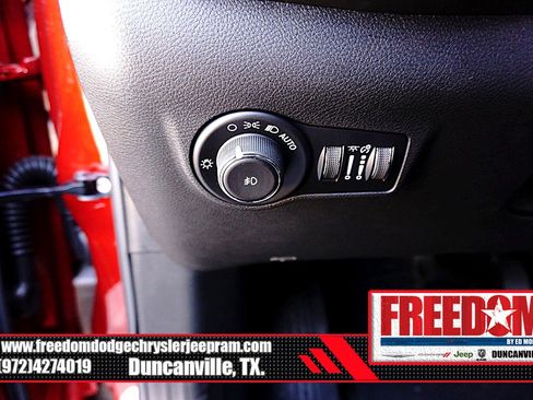 New 2026 Jeep Compass Latitude image 27