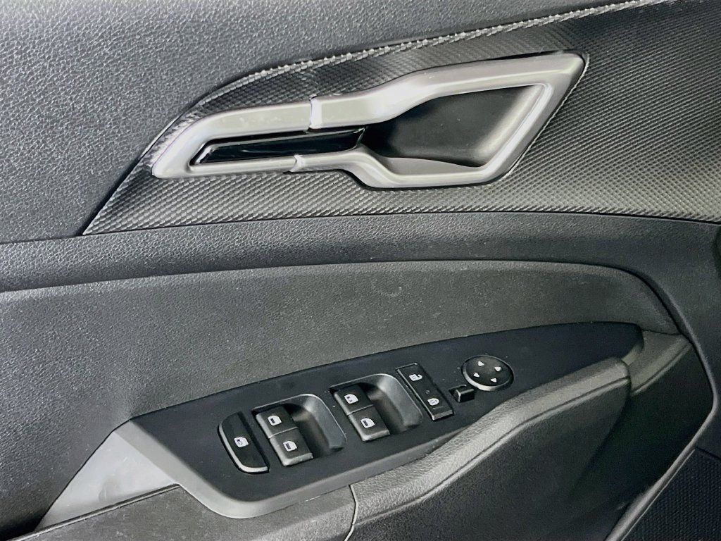 Certified 2025 Kia Sportage LX FWD image 10