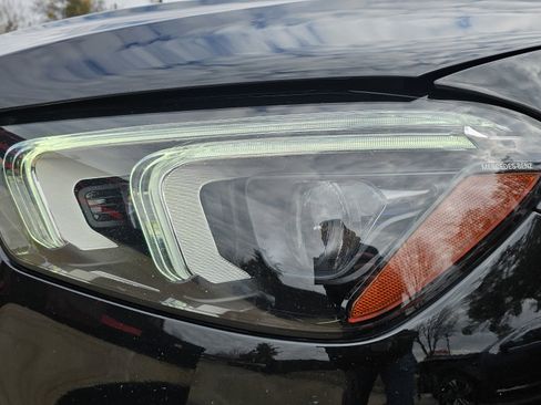 Used 2023 Mercedes-Benz GLE 53 AMG 4MATIC image 11