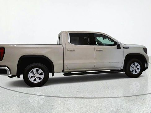 Used 2026 GMC Sierra 1500 SLE w/ Preferred Package AWD/4WD image 7