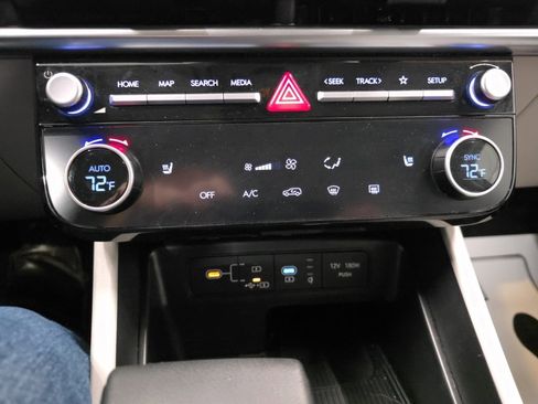 Used 2025 Hyundai Tucson SEL image 19