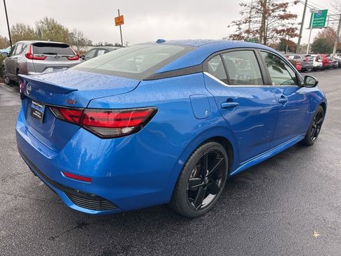 Used 2024 Nissan Sentra SR image 3