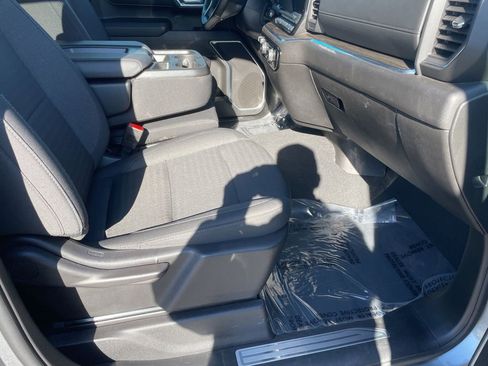 Used 2025 Chevrolet Silverado 1500 LT image 28