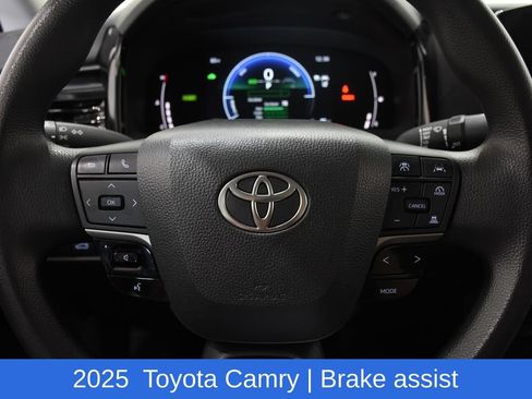 Used 2025 Toyota Camry LE FWD image 11