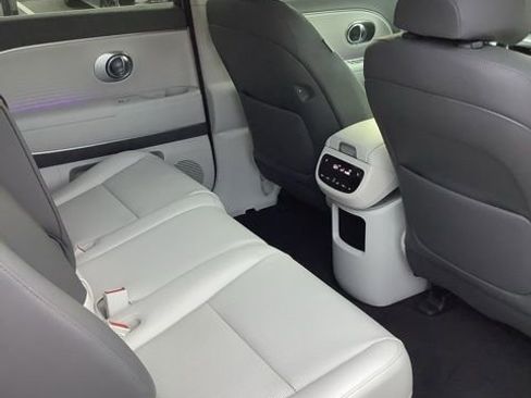 New 2026 Hyundai Ioniq 9 SEL image 24