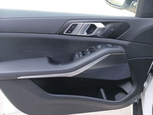 Used 2022 BMW X5 xDrive40i w/ Climate Comfort Package image 20