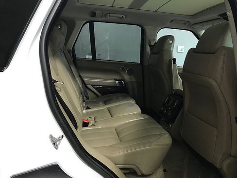 Used 2014 Land Rover Range Rover Supercharged AWD/4WD image 17