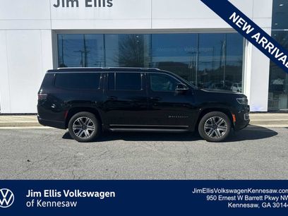 Used 2024 Jeep Wagoneer L Series II w/ Flexible Seating Group