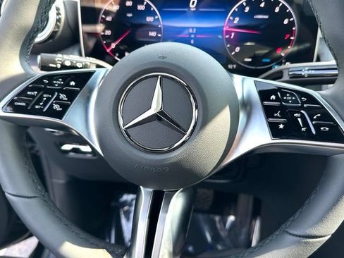 New 2026 Mercedes-Benz GLC 300 4MATIC image 16