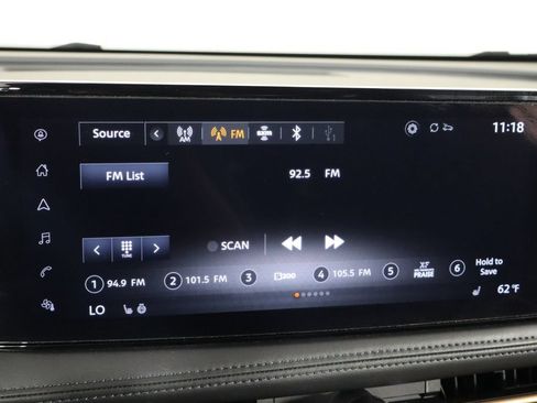 Used 2024 Nissan Ariya AWD image 29