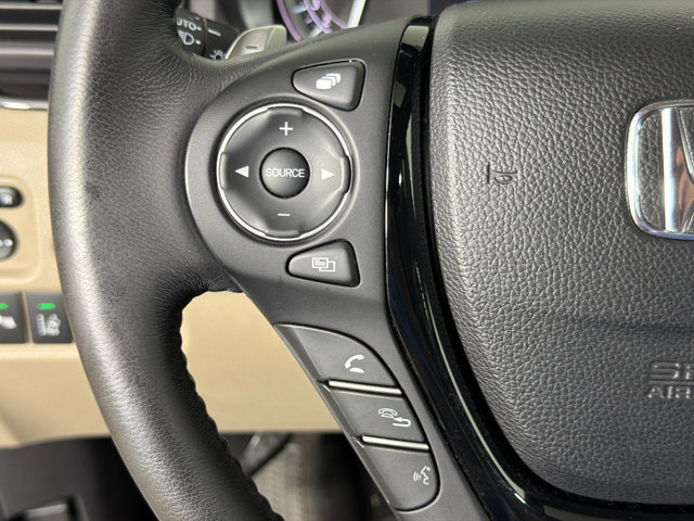 Used 2018 Honda Pilot Touring image 27