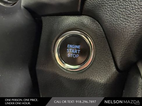 Used 2020 Toyota RAV4 XLE FWD image 30