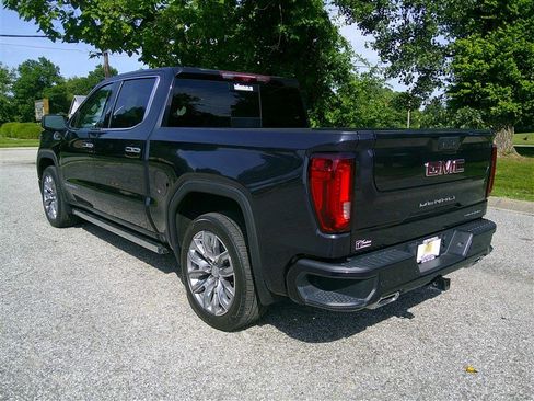 Used 2023 GMC Sierra 1500 Denali w/ Denali Reserve Package AWD/4WD image 3