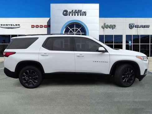 Used 2021 Chevrolet Traverse RS w/ LPO, Floor Liner Package AWD/4WD image 3